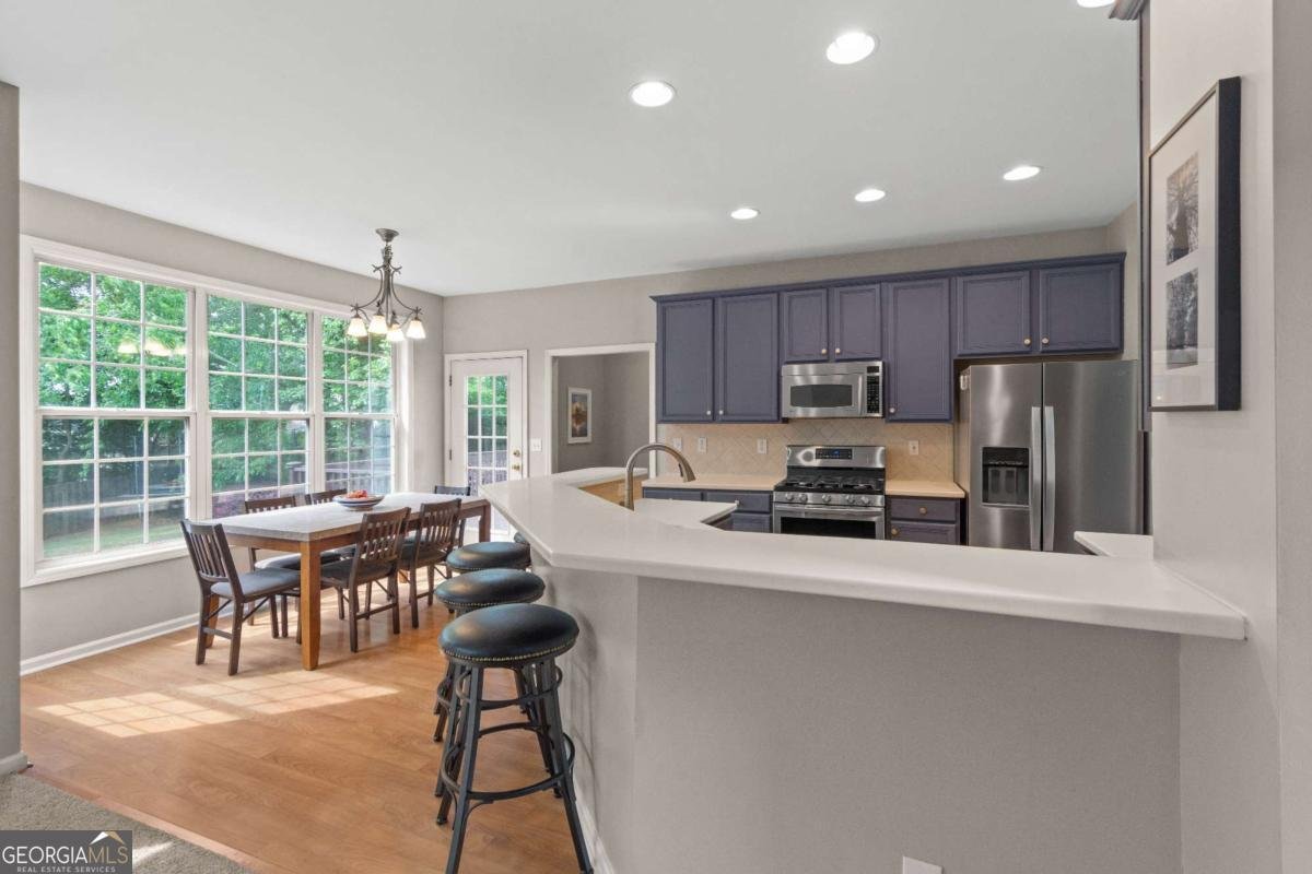 243 Ribbon Leaf View Suwanee - Photo 17