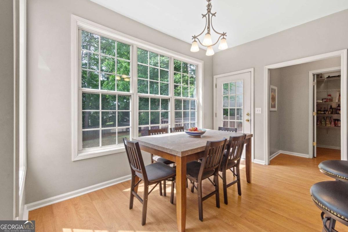 243 Ribbon Leaf View Suwanee - Photo 18