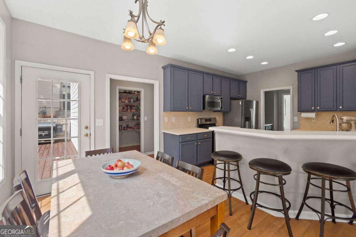 243 Ribbon Leaf View Suwanee - Photo 20