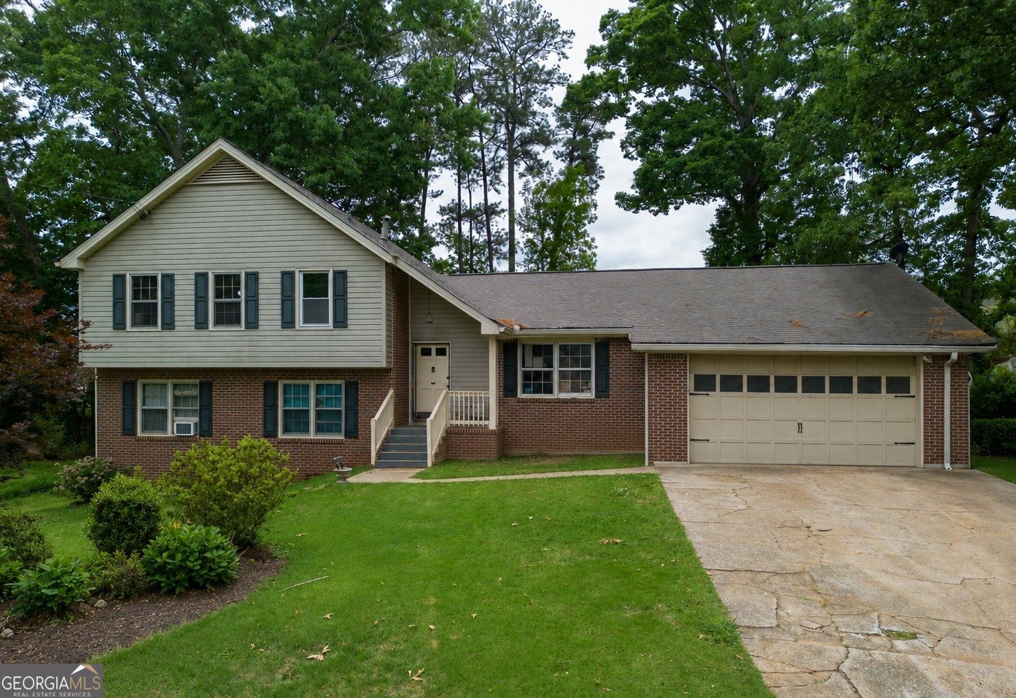 520 Rye House Court Lawrenceville - main photo