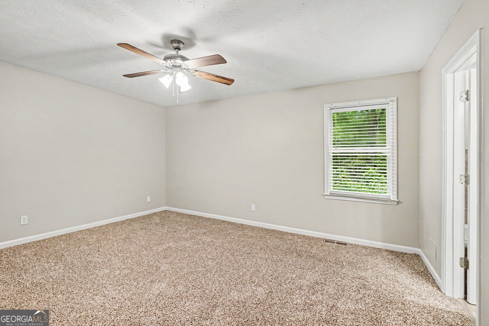 202 Garretts Drive Douglasville - Photo 7