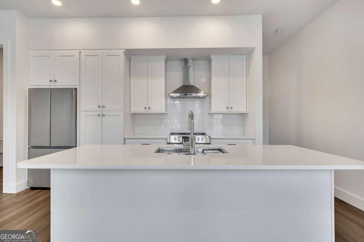 9040 Main Street Woodstock - Photo 10