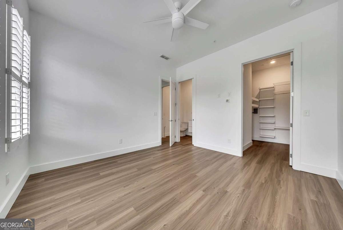 9040 Main Street Woodstock - Photo 18