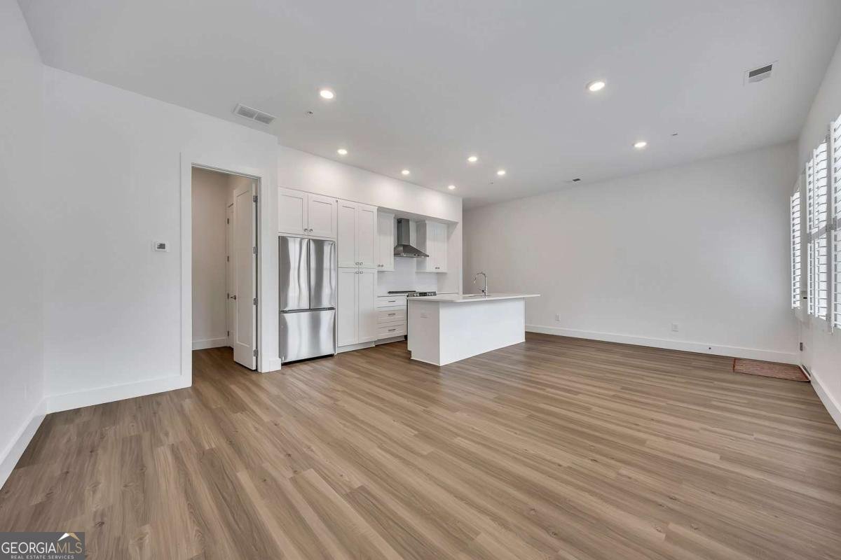 9040 Main Street Woodstock - Photo 9