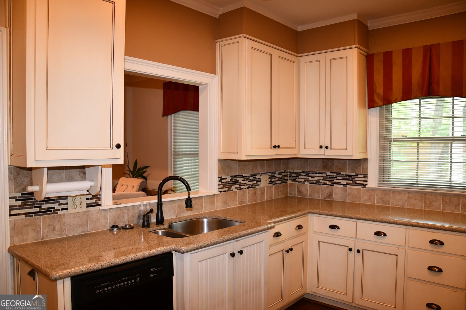 1180 Azalea Circle Conyers - Photo 13
