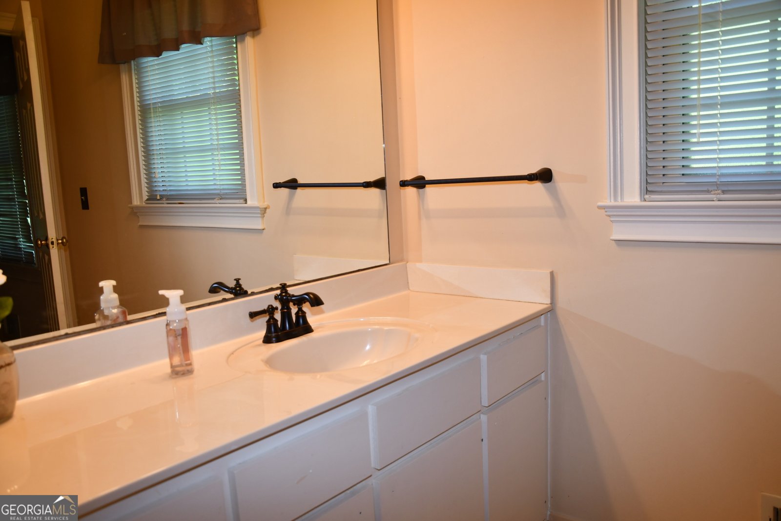 1180 Azalea Circle Conyers - Photo 56