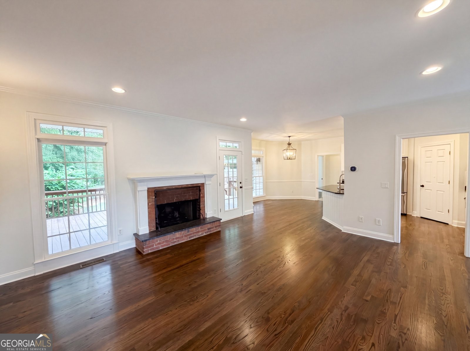 2298 Camden Drive Marietta - Photo 11