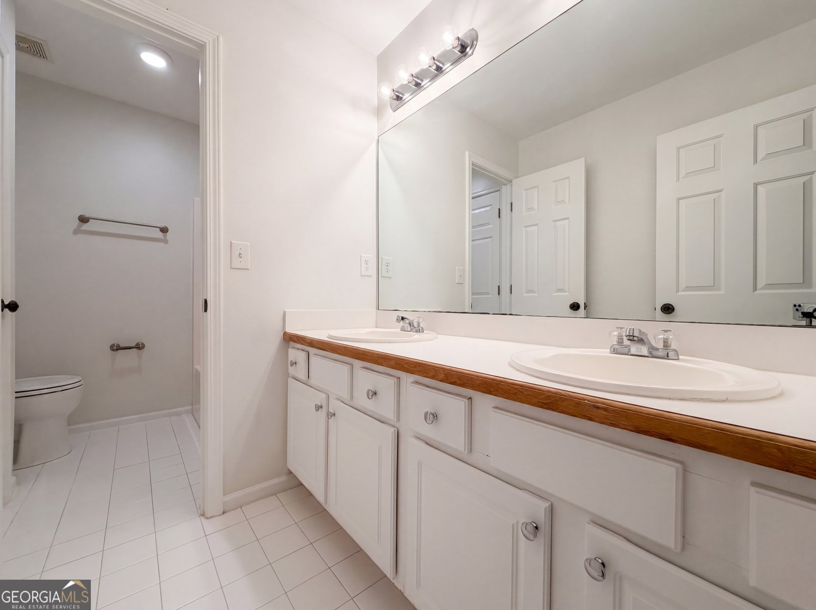 2298 Camden Drive Marietta - Photo 6