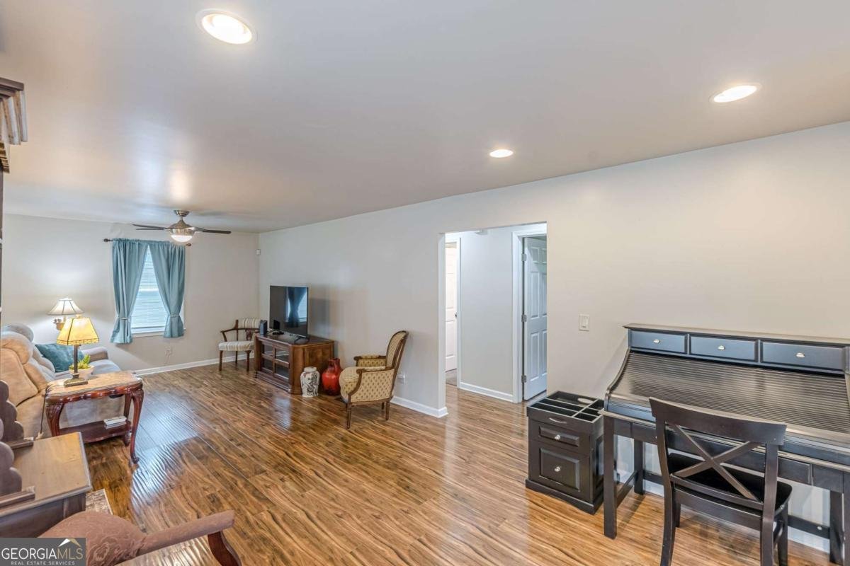 224 Birch Street Hapeville - Photo 15