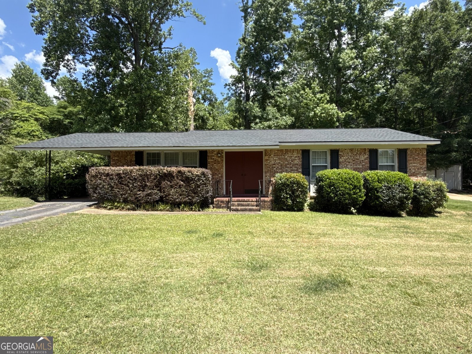 133 Alton Drive Lagrange - main photo