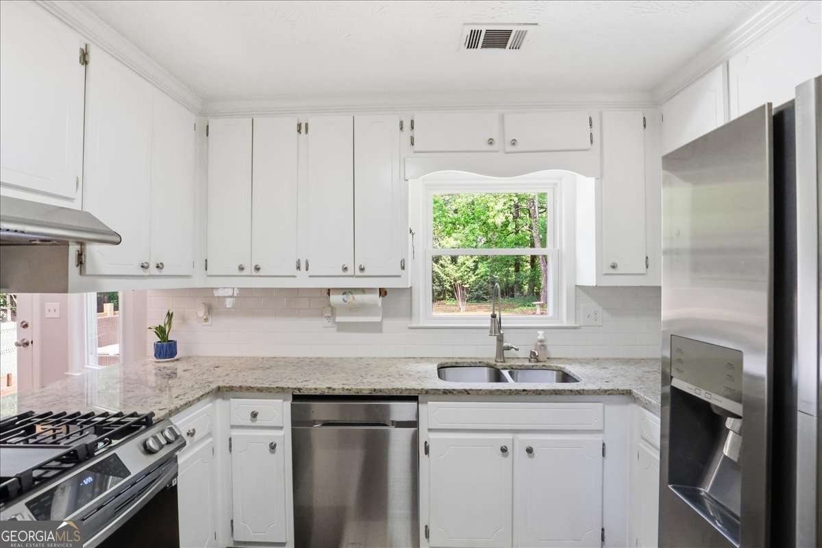 4805 Brandon Acres Lane Buford - Photo 14