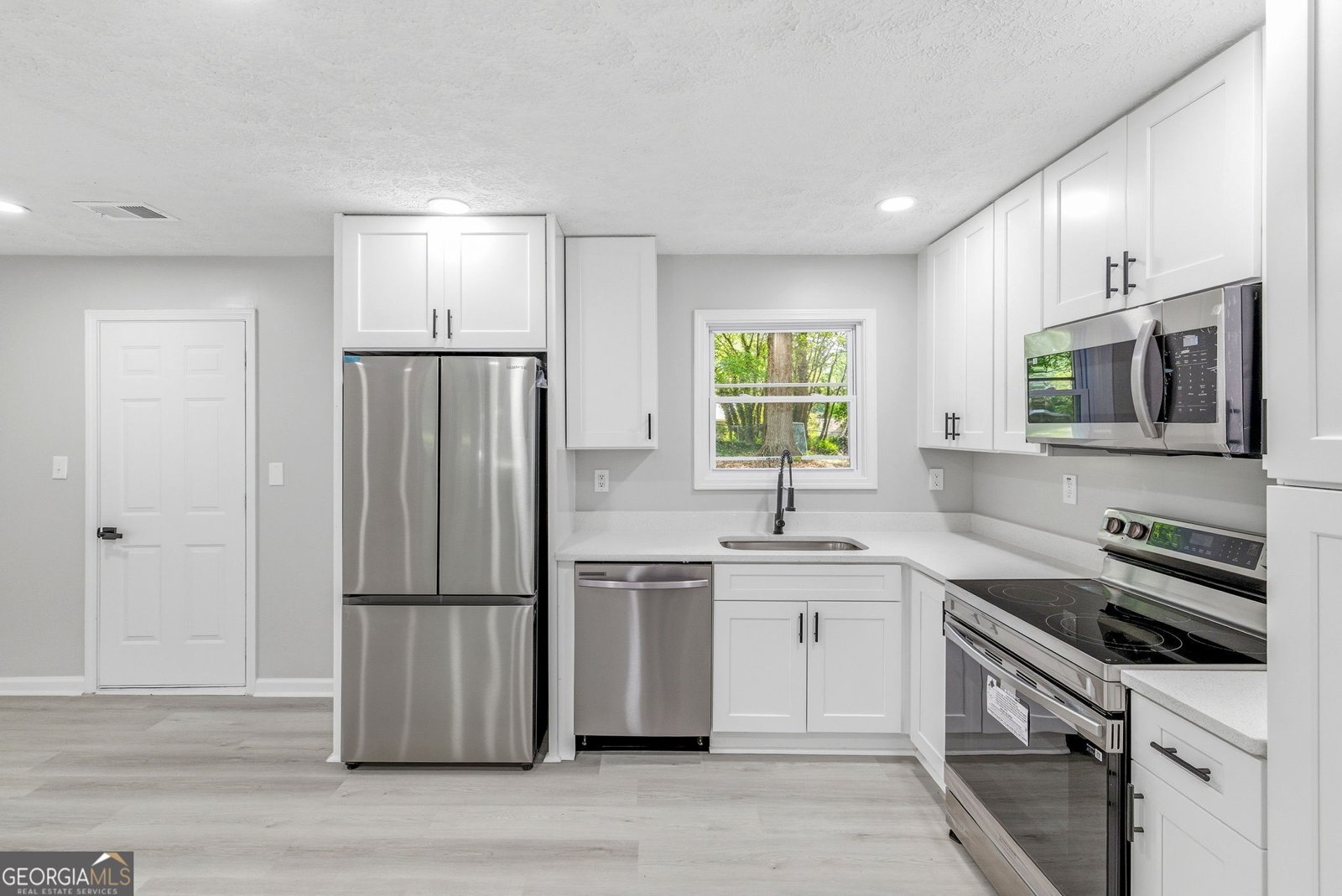 378 Crane Drive Lawrenceville - Photo 10