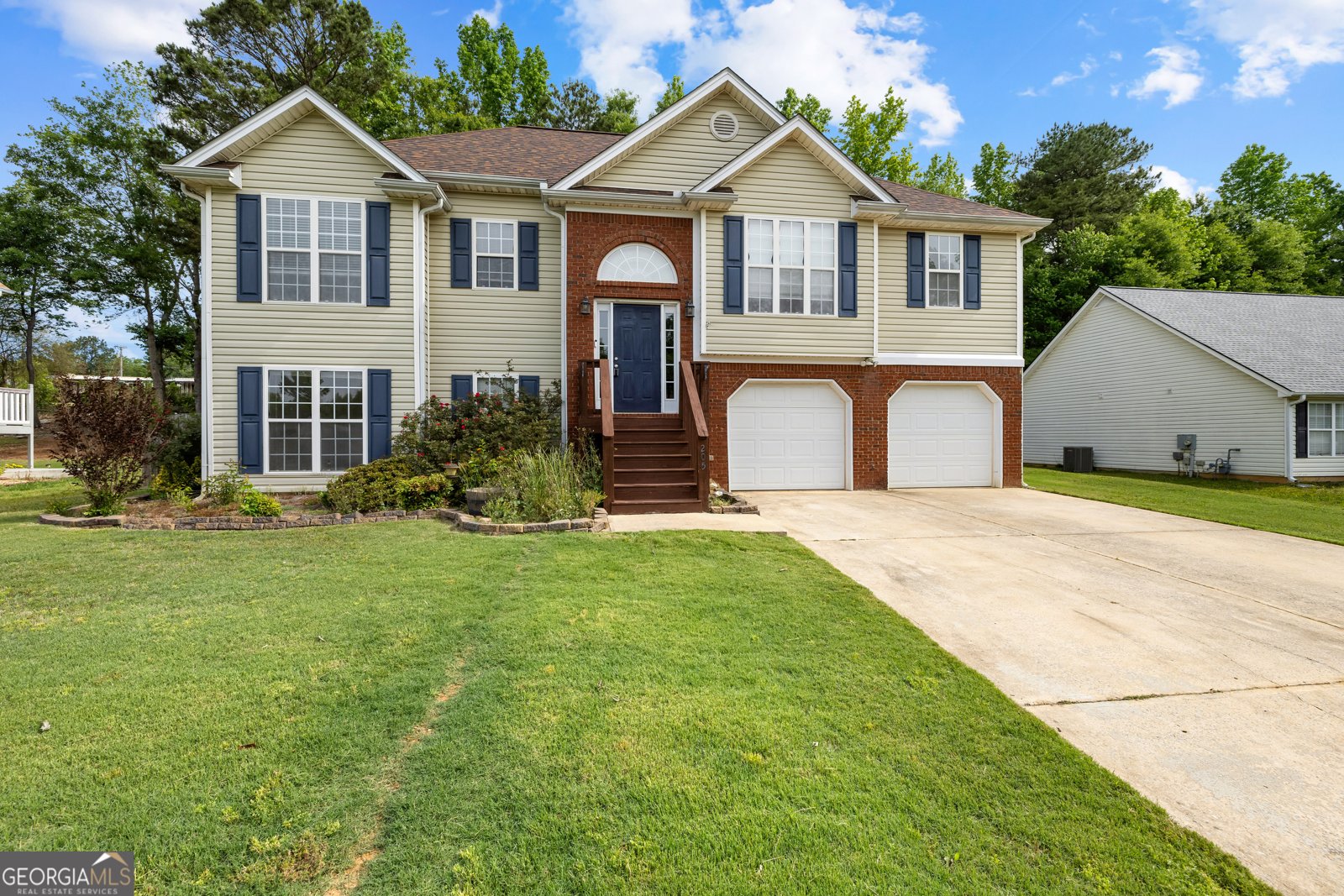 205 Clarion Drive Carrollton - main photo