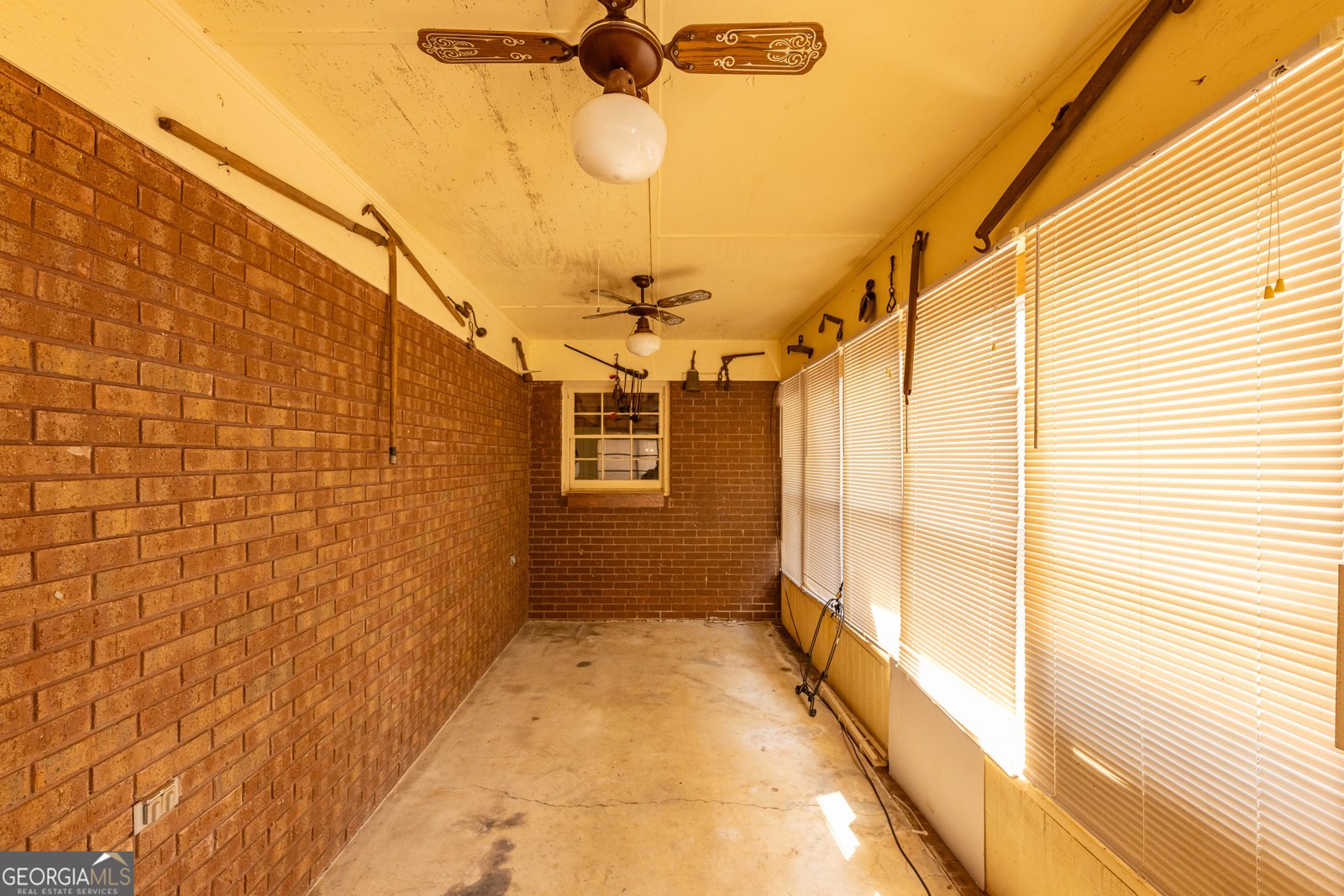 313 Johnston Drive Thomaston - Photo 37