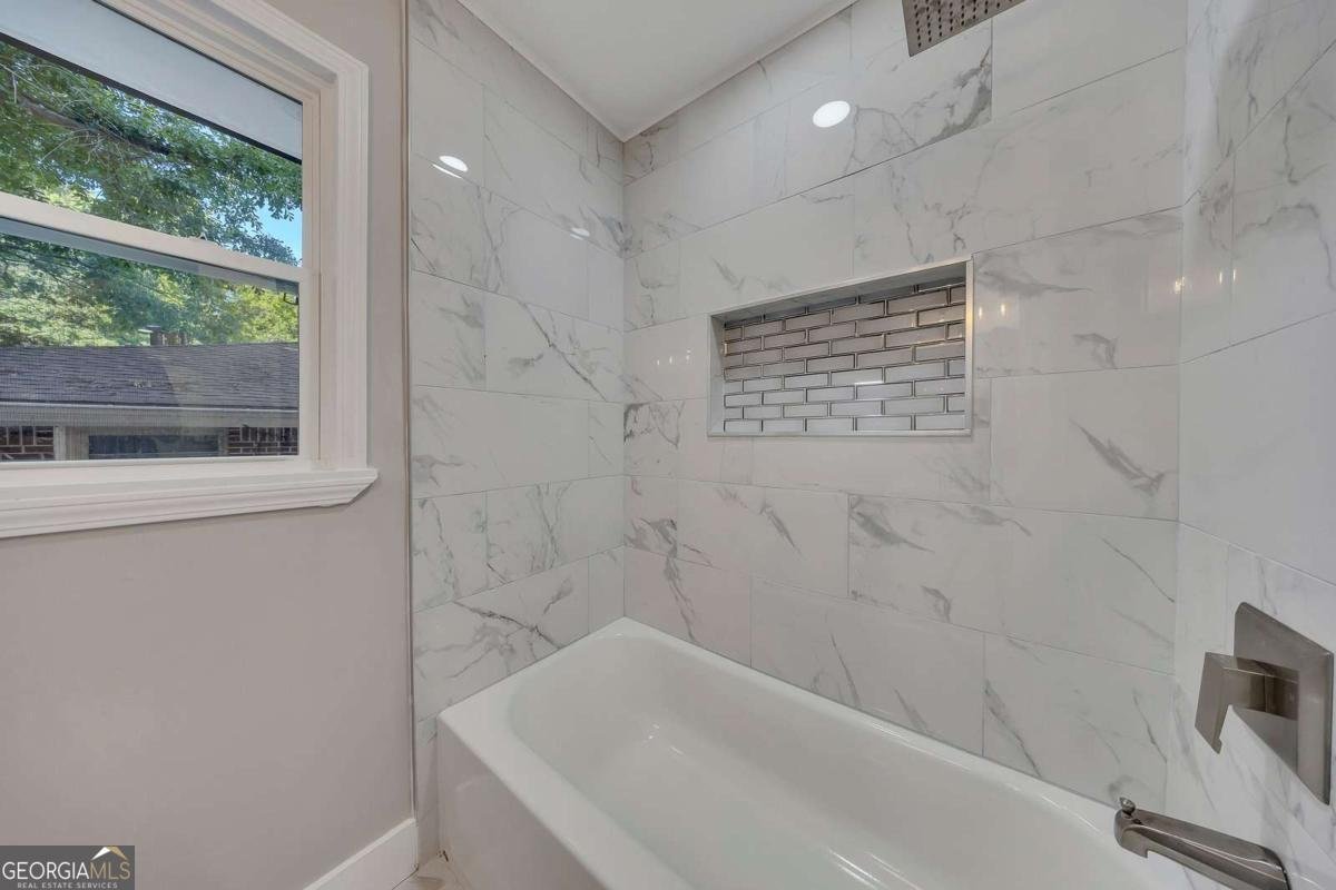 202 Oakcliff Court Atlanta - Photo 12