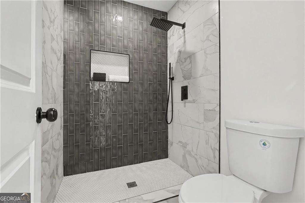 1027 Mainstreet Lake Drive Stone Mountain - Photo 15
