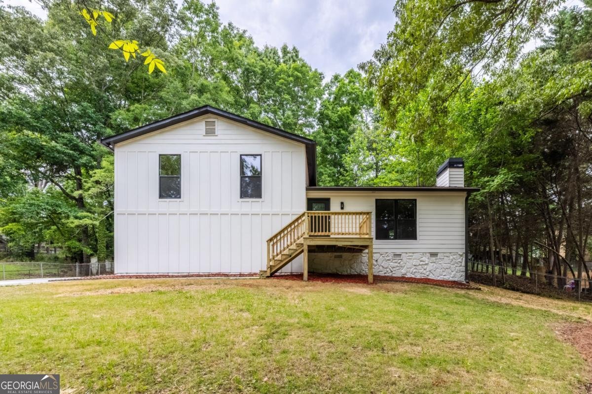 412 Trotters Ridge Ridge Lawrenceville - main photo