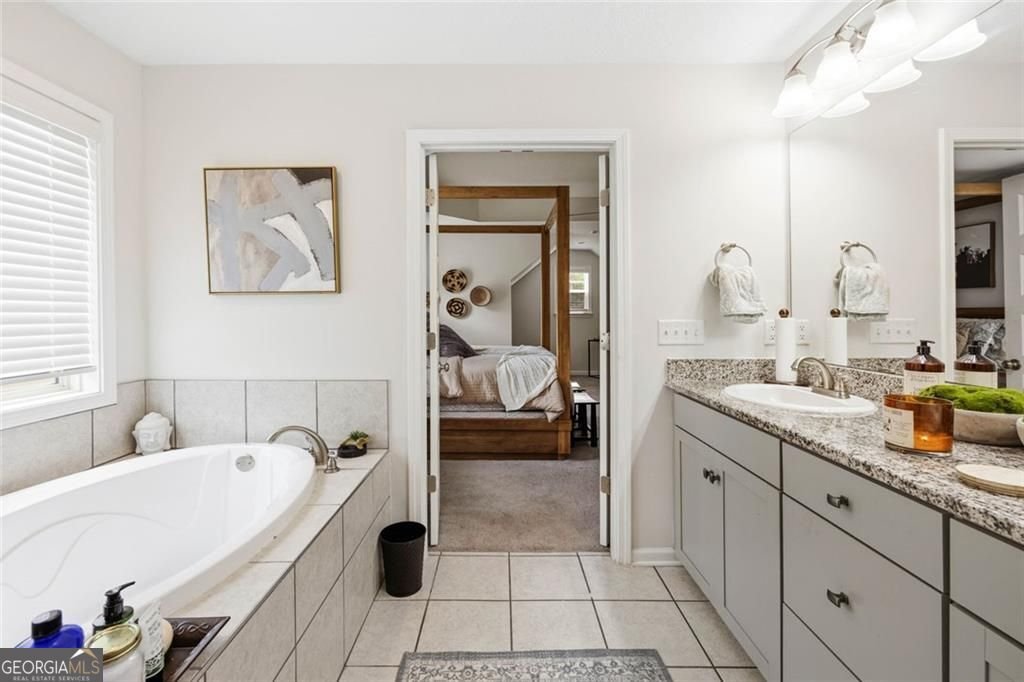 4882 Wisteria Lane Fortson - Photo 19