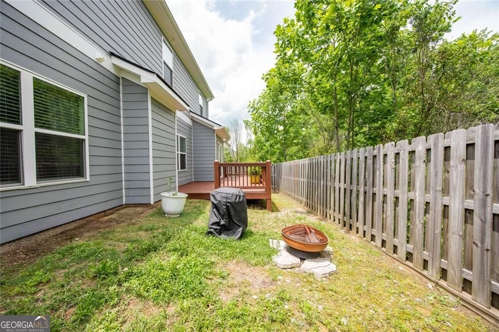 4882 Wisteria Lane Fortson - Photo 33