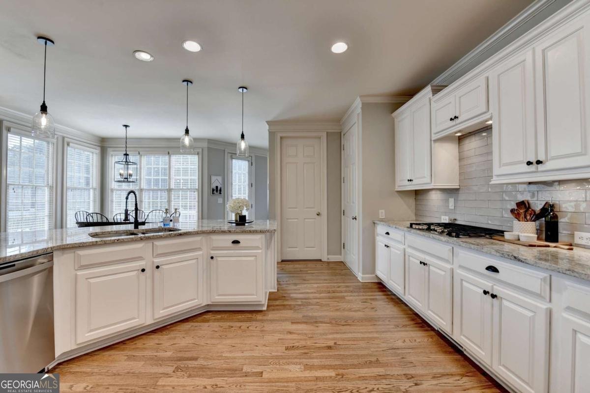 7051 Dove Point Lane Hoschton - Photo 14
