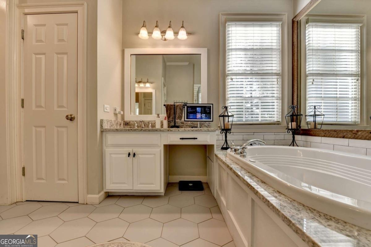 7051 Dove Point Lane Hoschton - Photo 32