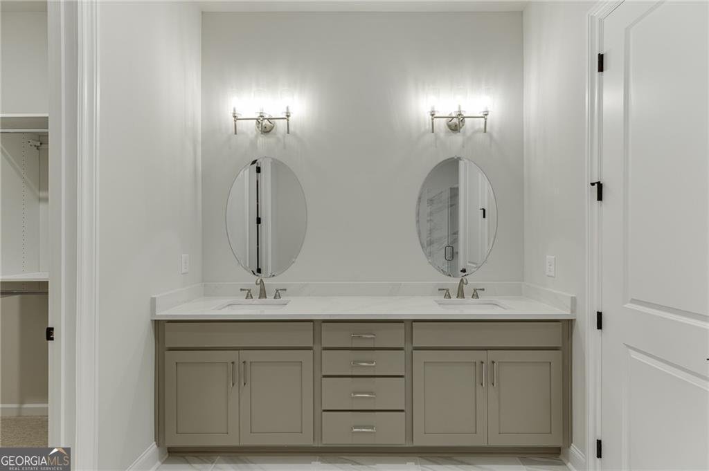 8155 Heardsville Court Cumming - Photo 35