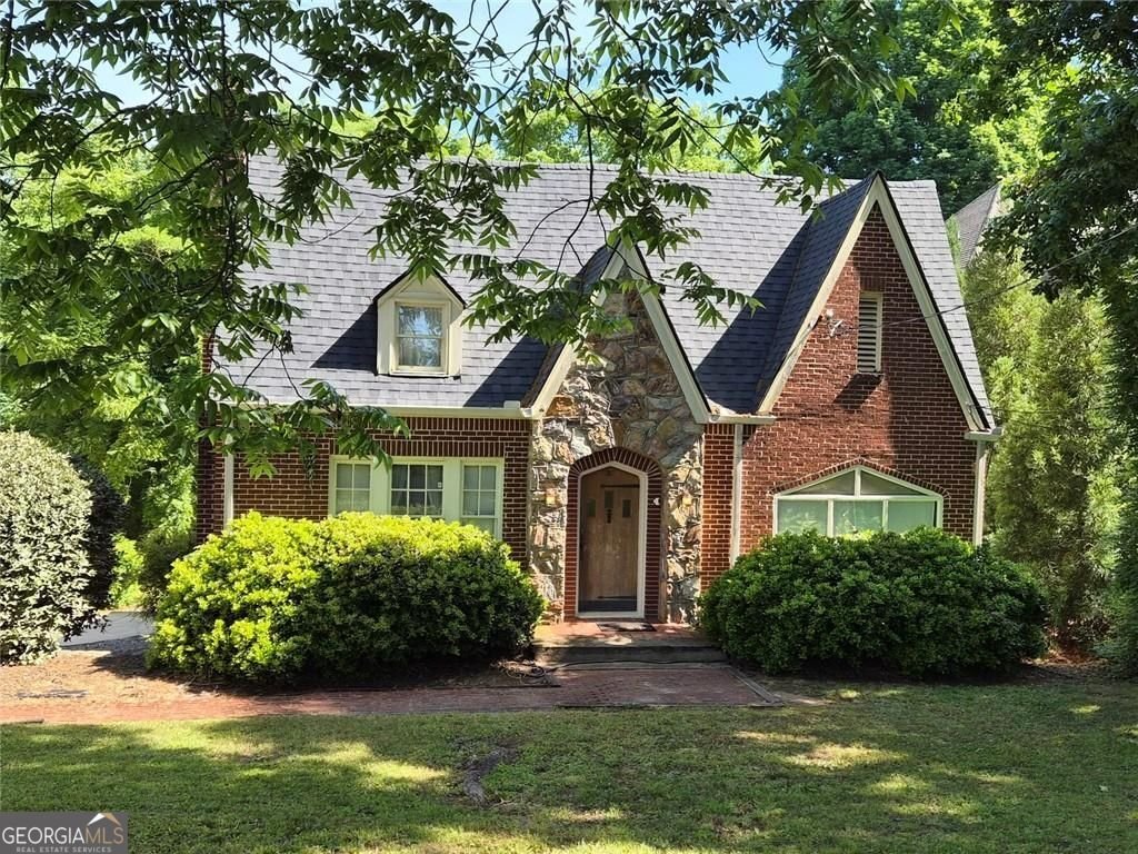 152 Mt Paran Road Atlanta - main photo
