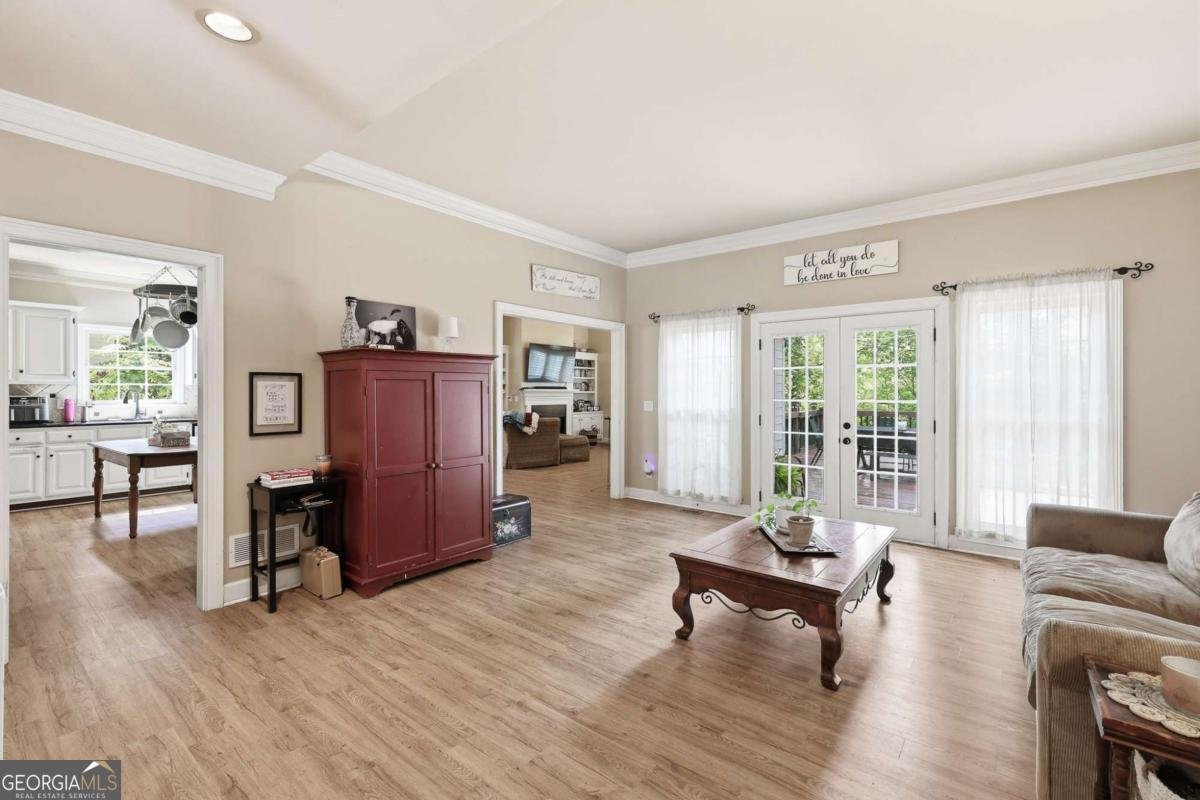 330 Hughes Branch Close Alpharetta - Photo 7