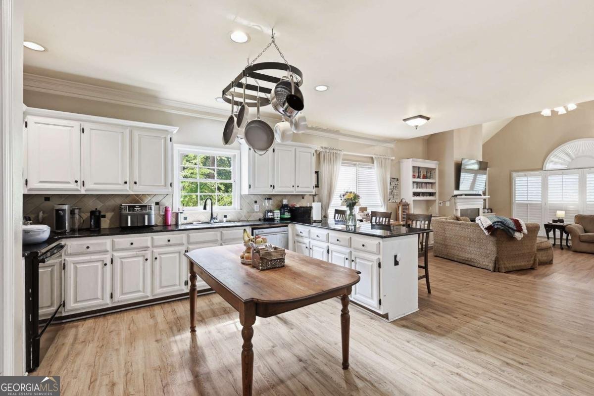 330 Hughes Branch Close Alpharetta - Photo 9