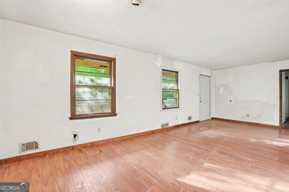 9218 Westview Drive Covington - Photo 6