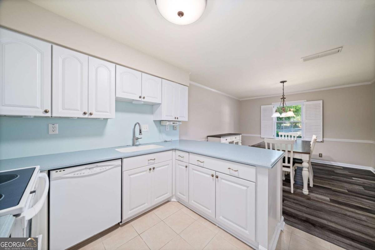 1673 Executive Park Lane Atlanta - Photo 12