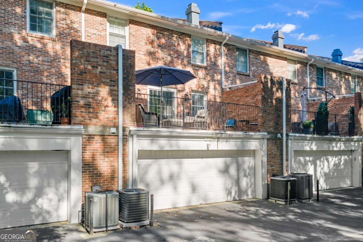 1673 Executive Park Lane Atlanta - Photo 32
