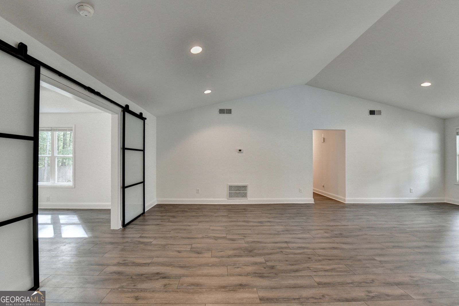 4243 Arnold Mill Road Woodstock - Photo 17