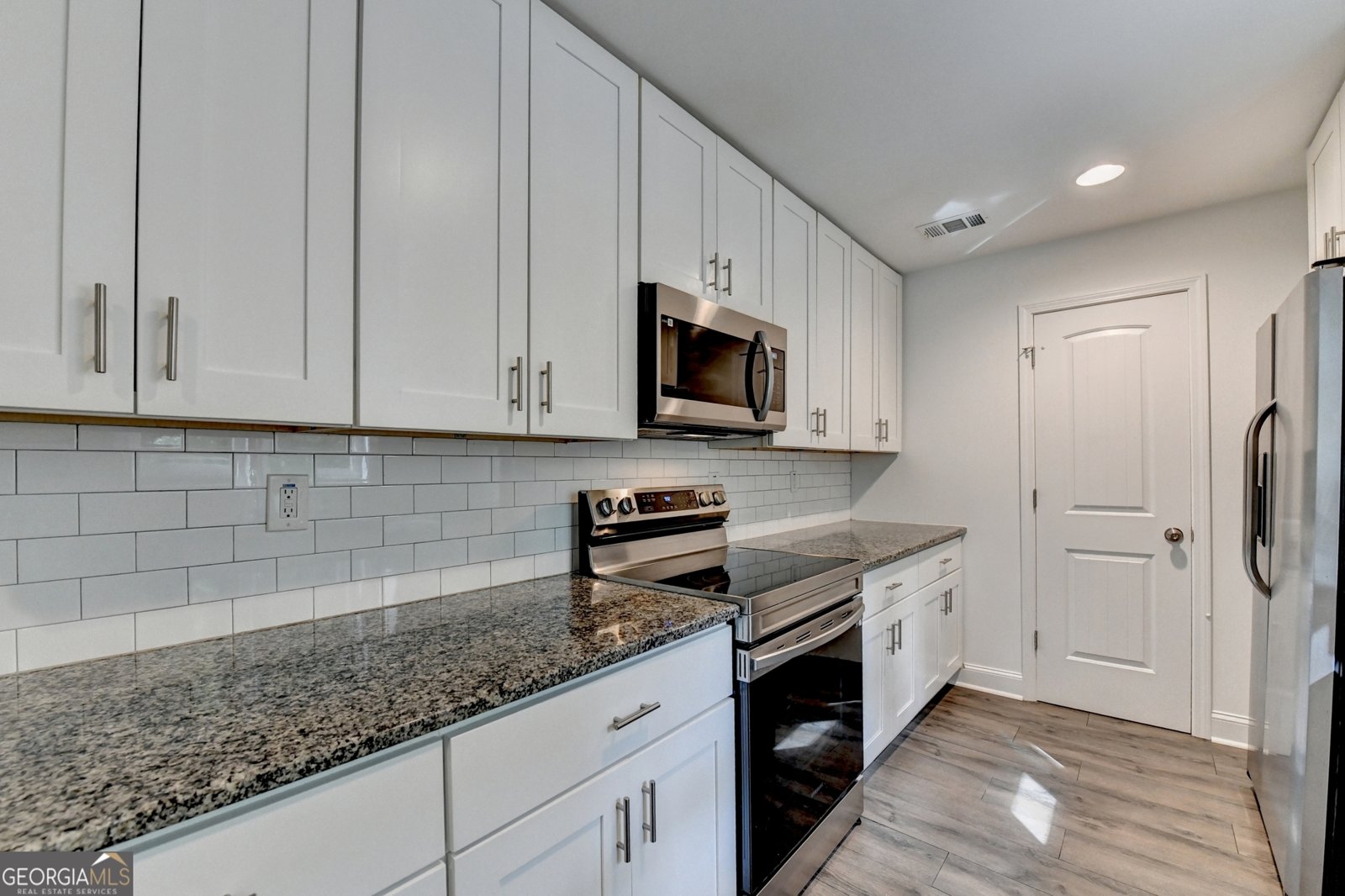 4243 Arnold Mill Road Woodstock - Photo 19
