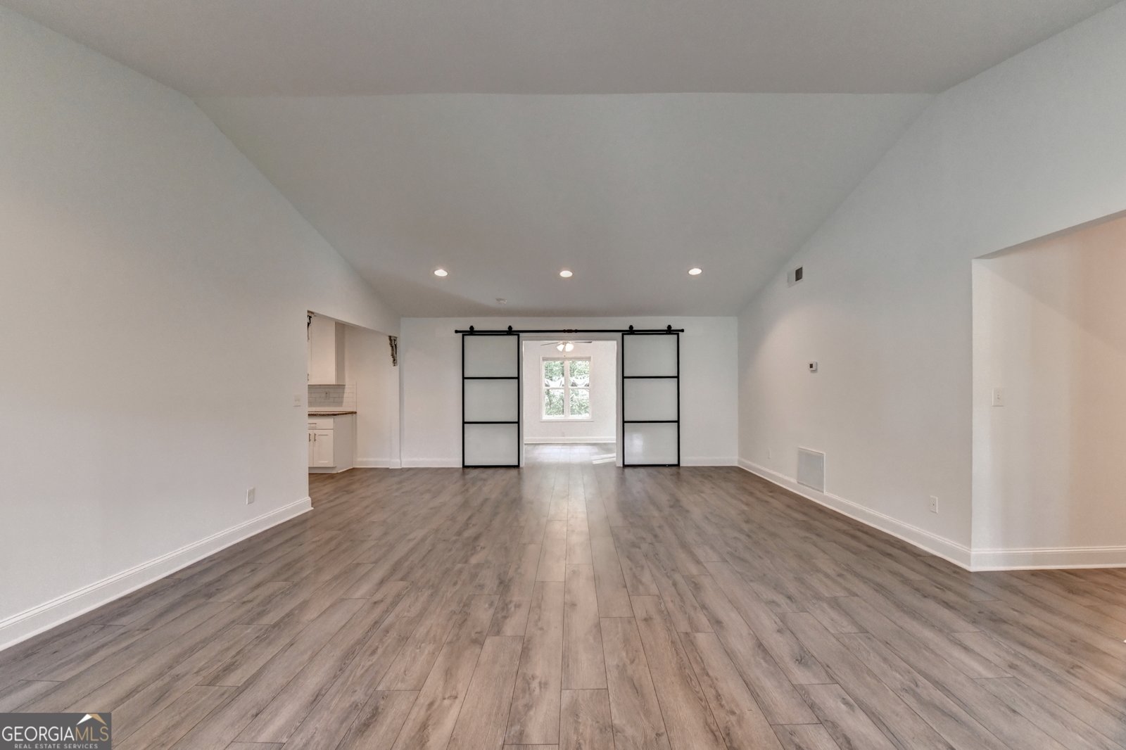 4243 Arnold Mill Road Woodstock - Photo 8