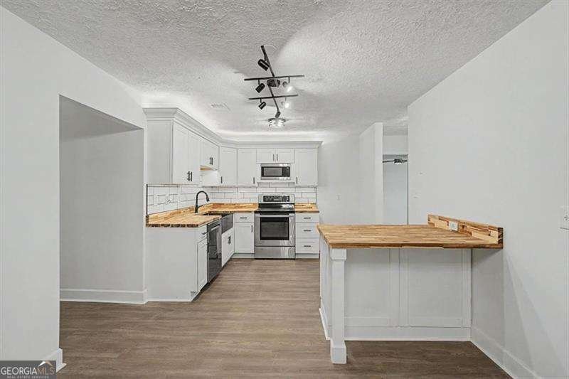 609 Woodknoll Court Jonesboro - Photo 8