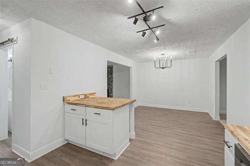 609 Woodknoll Court Jonesboro - Photo 9