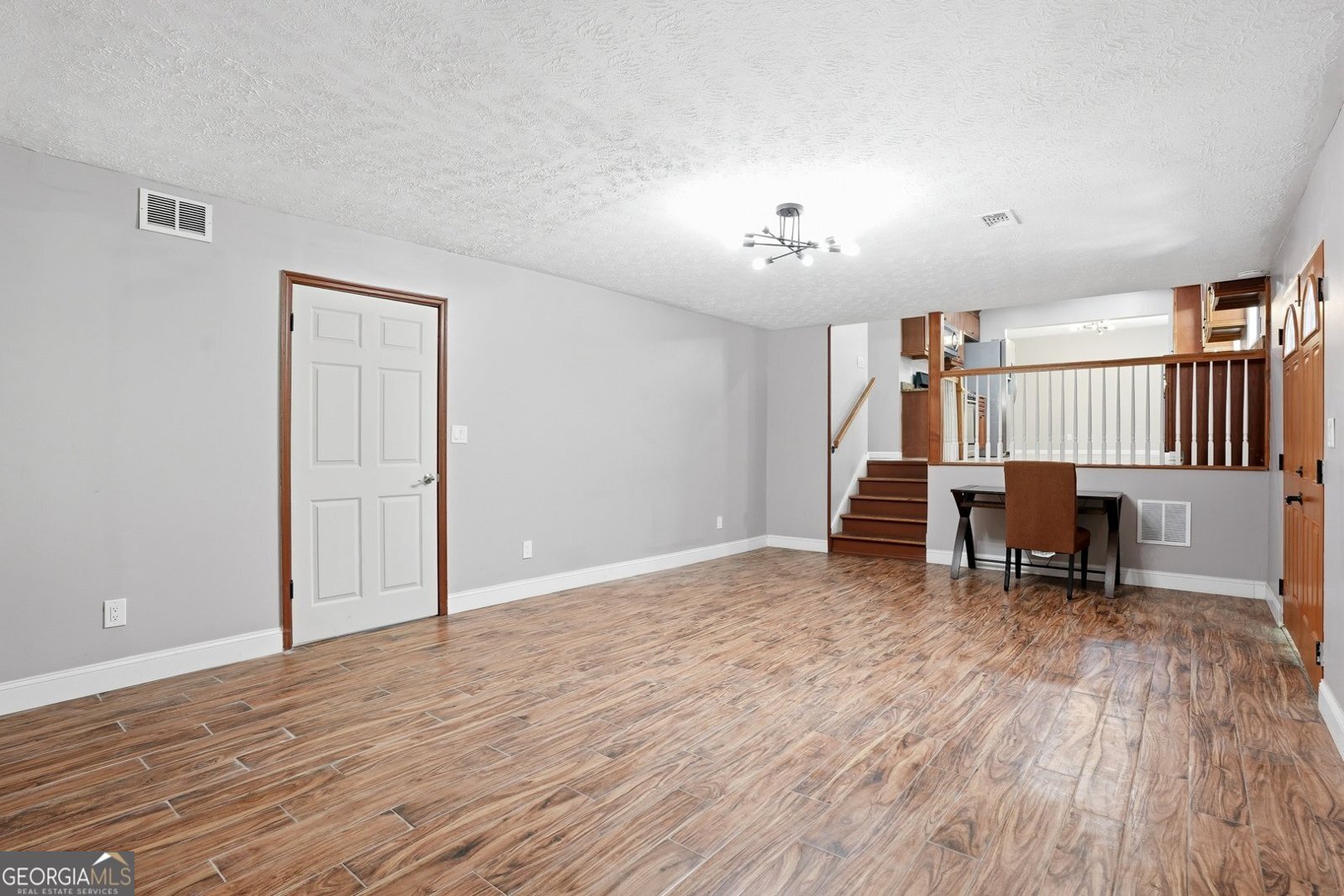 2201 Colonial Oak Way Stone Mountain - Photo 6