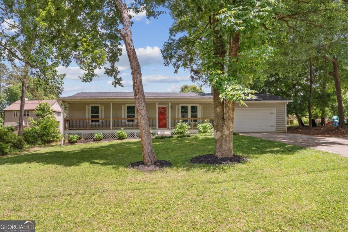 4587 Alder Lane Powder Springs - main photo