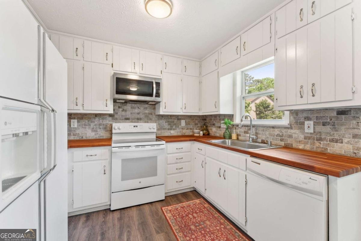 4587 Alder Lane Powder Springs - Photo 10