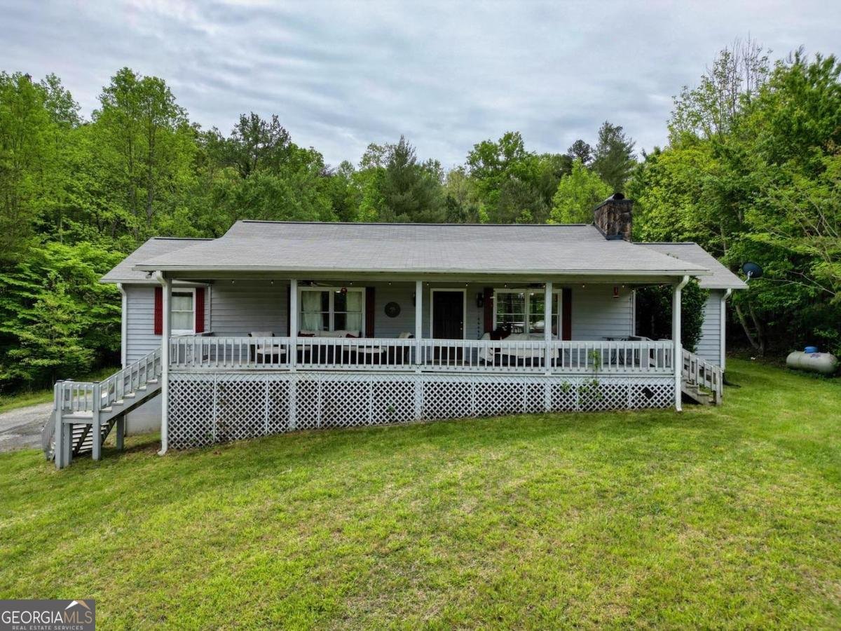 1085 Jones Creek Road Blairsville - main photo