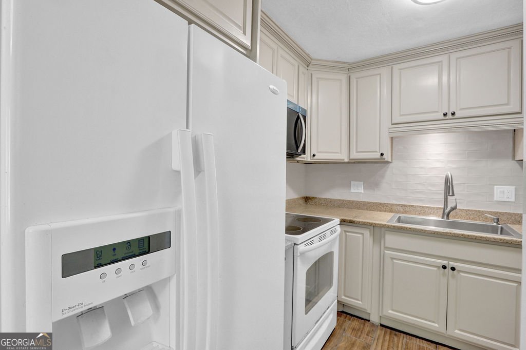 3454 September Morn Peachtree Corners - Photo 12