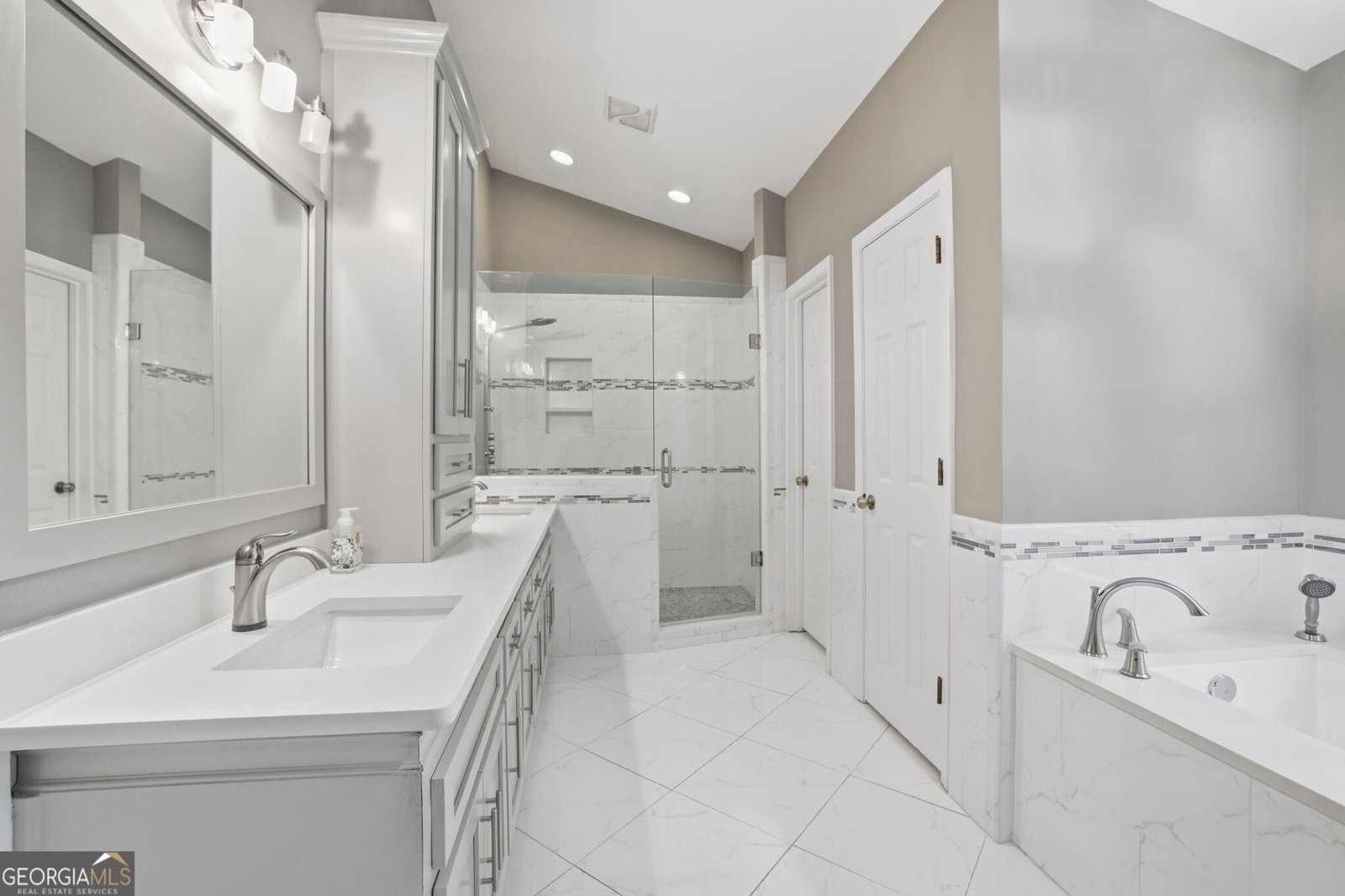 898 Byrnwyck Road Atlanta - Photo 31