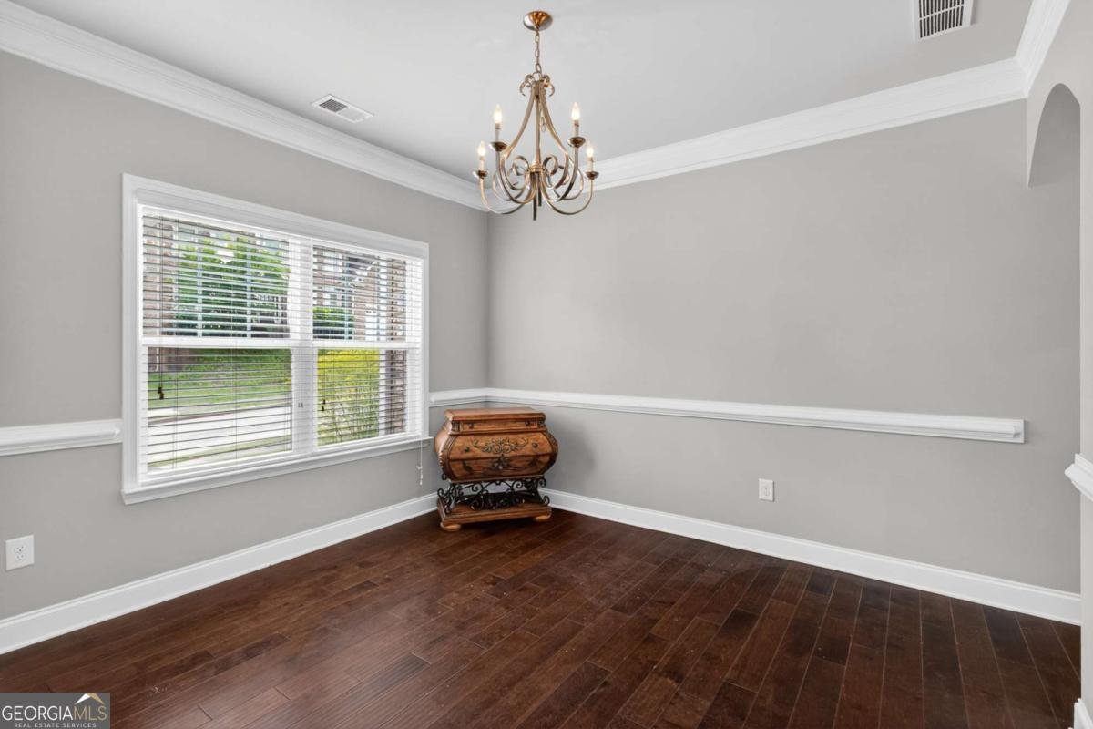 5390 Hennessy Circle Atlanta - Photo 11