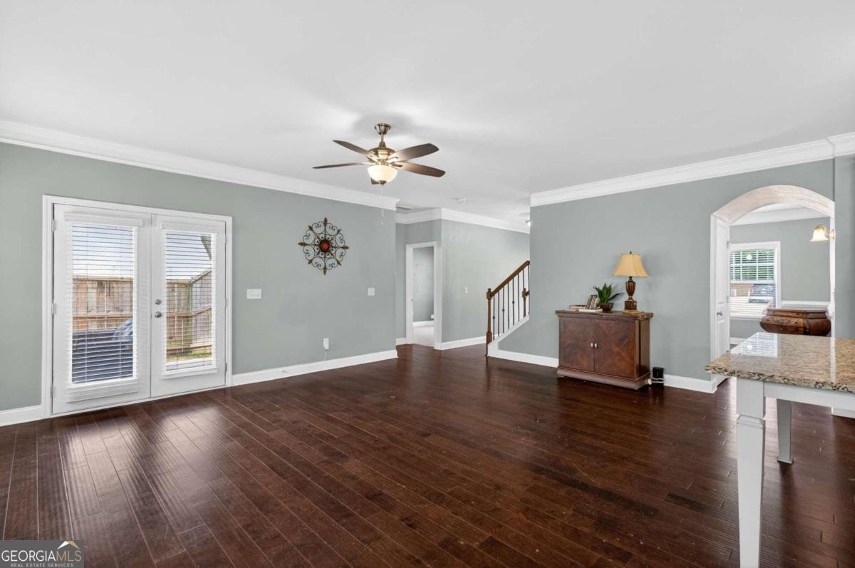 5390 Hennessy Circle Atlanta - Photo 13