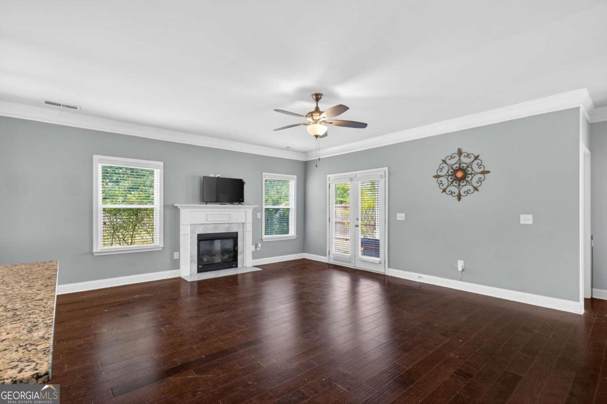 5390 Hennessy Circle Atlanta - Photo 14