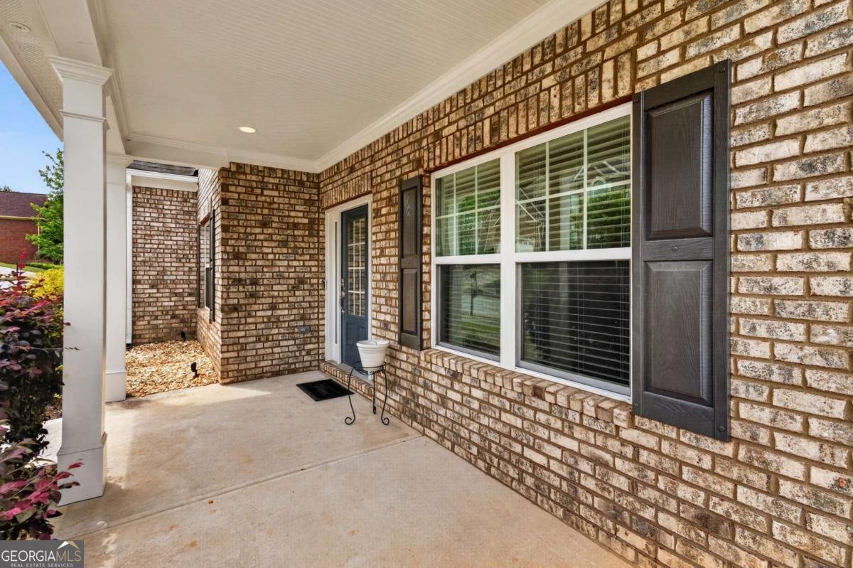 5390 Hennessy Circle Atlanta - Photo 8