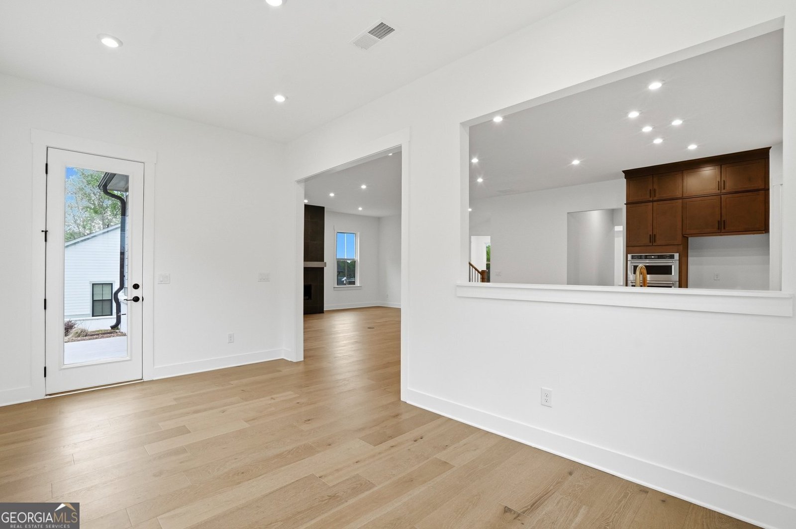 2825 Medford Drive Cumming - Photo 15