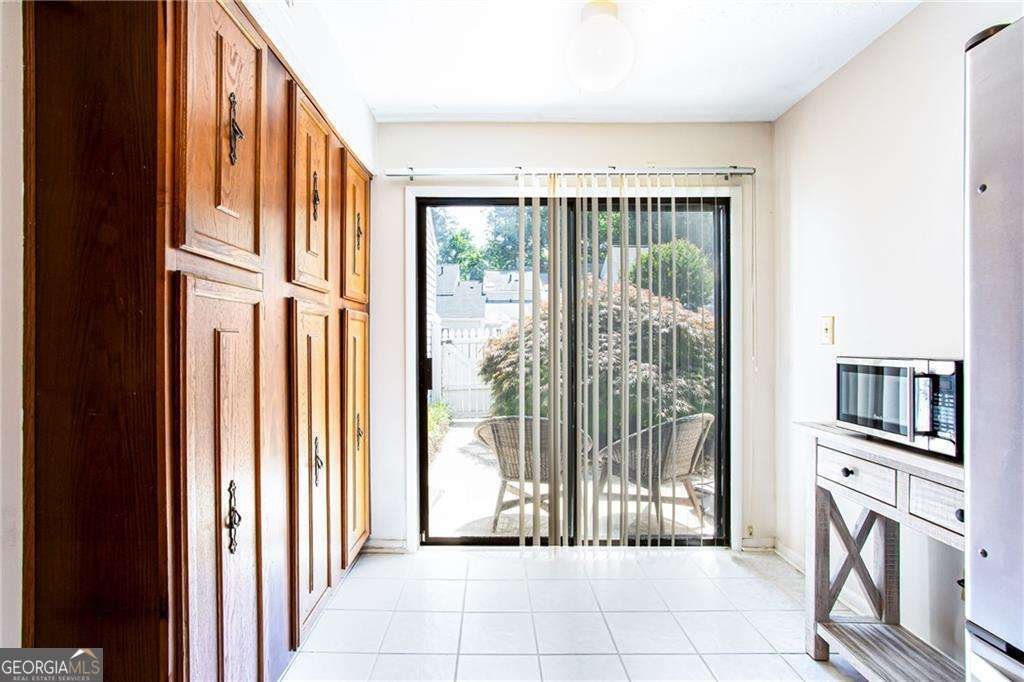 2684 Meadowlawn Drive Marietta - Photo 13