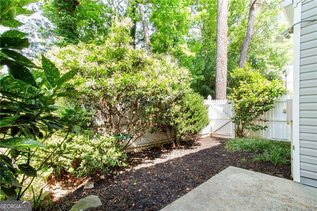 2684 Meadowlawn Drive Marietta - Photo 16
